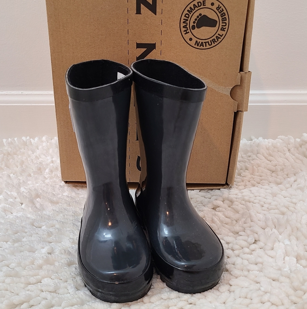 Stonz Snow and Rain Boots Grey and Black - Picture 2 of 6